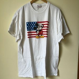 Disney patriotic Mickey Mouse t-shirt